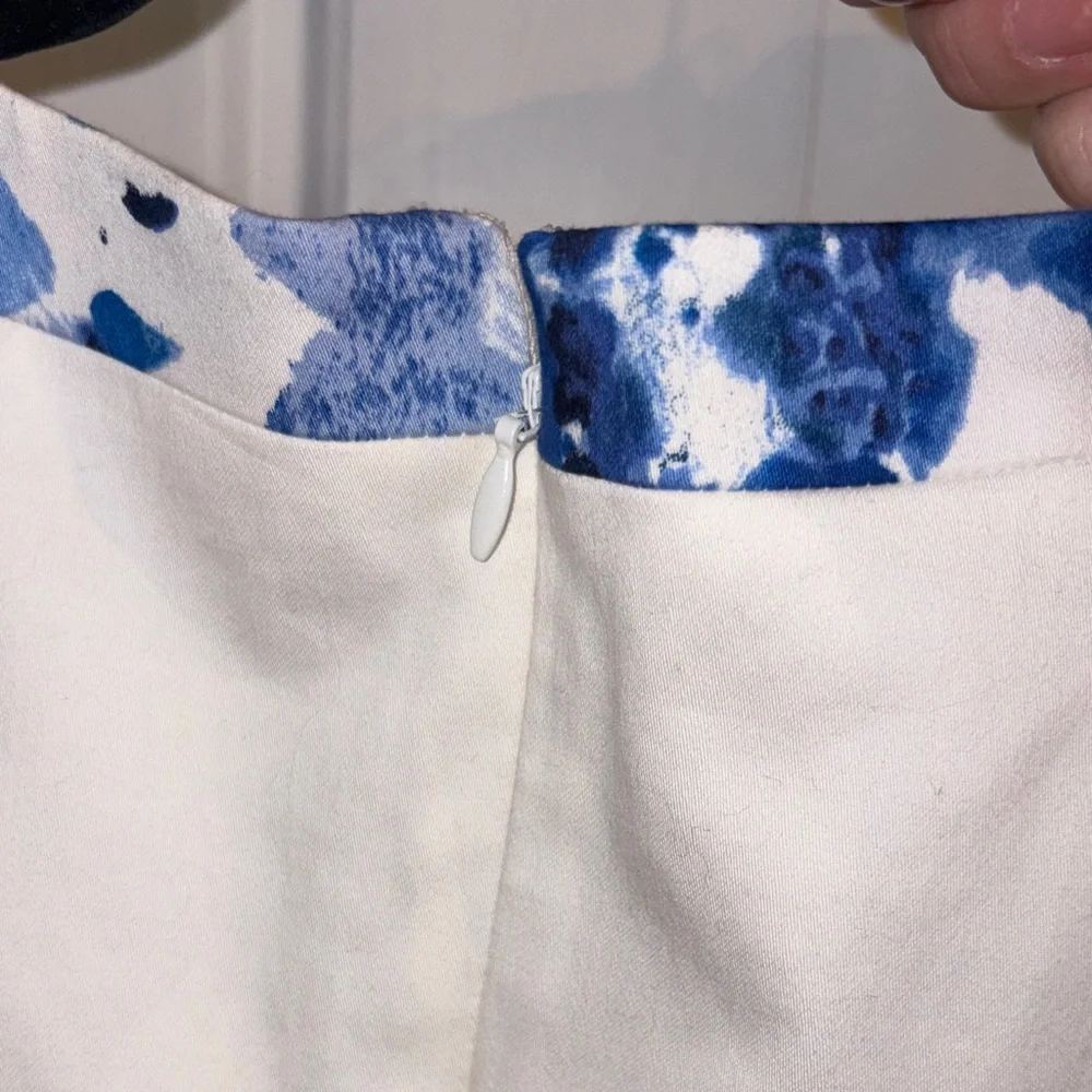 Lauren Ralph Lauren White Dress with Blue Floral Accents - Picture 7 of 9
